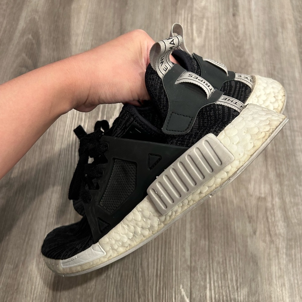 Adidas NMD R1 - Picture 5 of 9